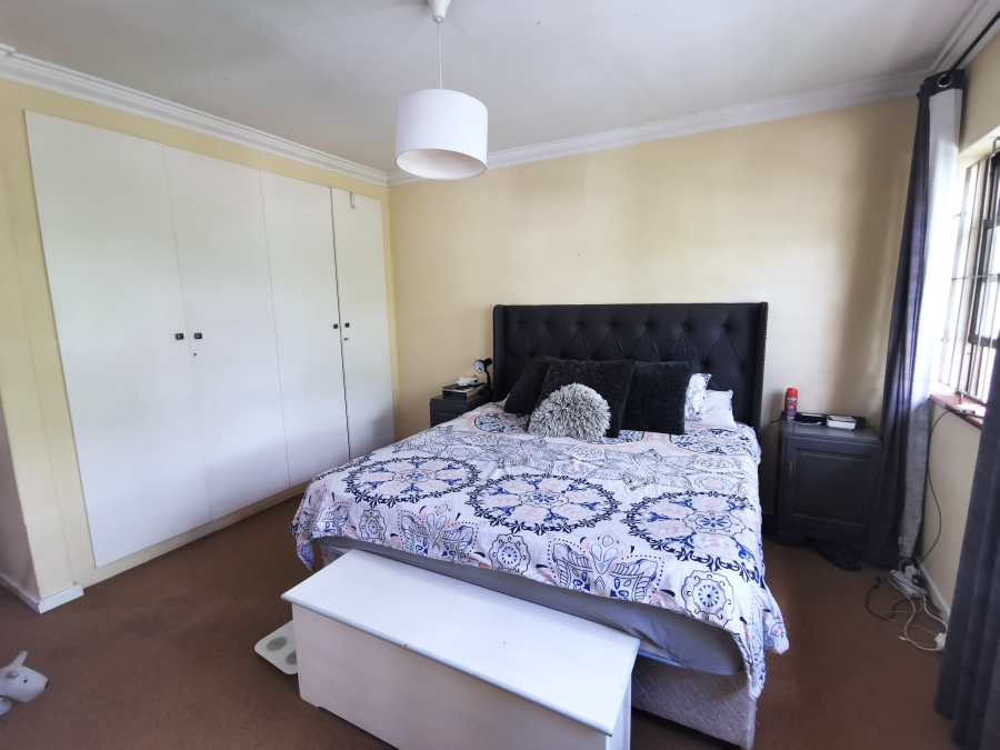 To Let 3 Bedroom Property for Rent in Kleingeluk Western Cape
